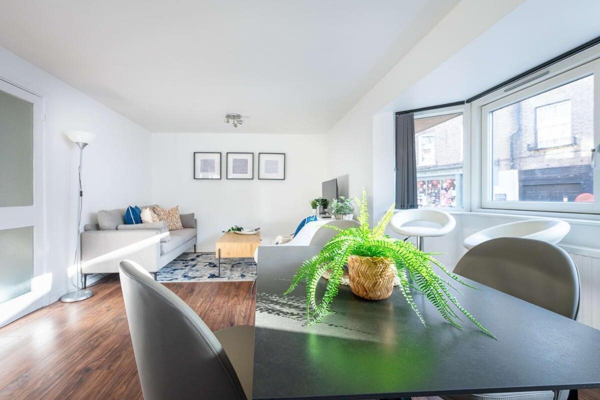 City Center,2 Bedroom Apartment With Parking Cambridge  Bagian luar foto